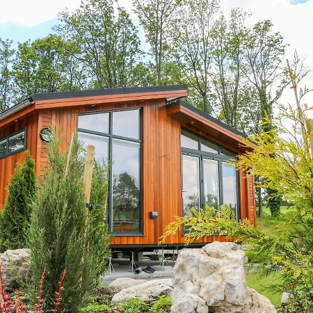 Nyaraló Robin Skipton